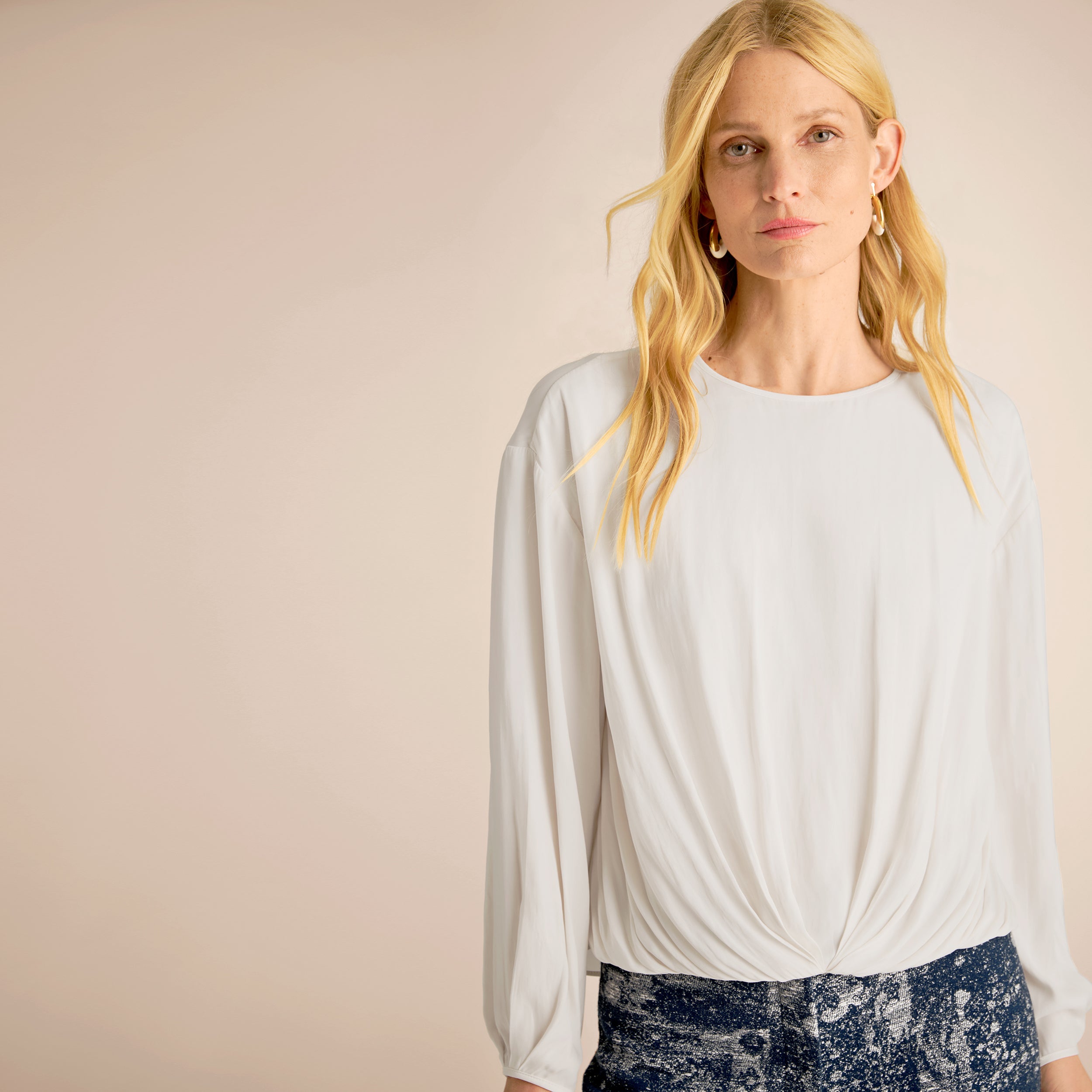 Bali Gathered Blouse - Eco Drape :: Ivory