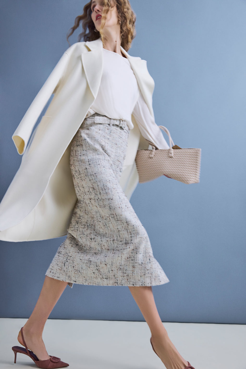 Mela Midi Skirt - Confetti Slub :: Ivory/Blue Multi
