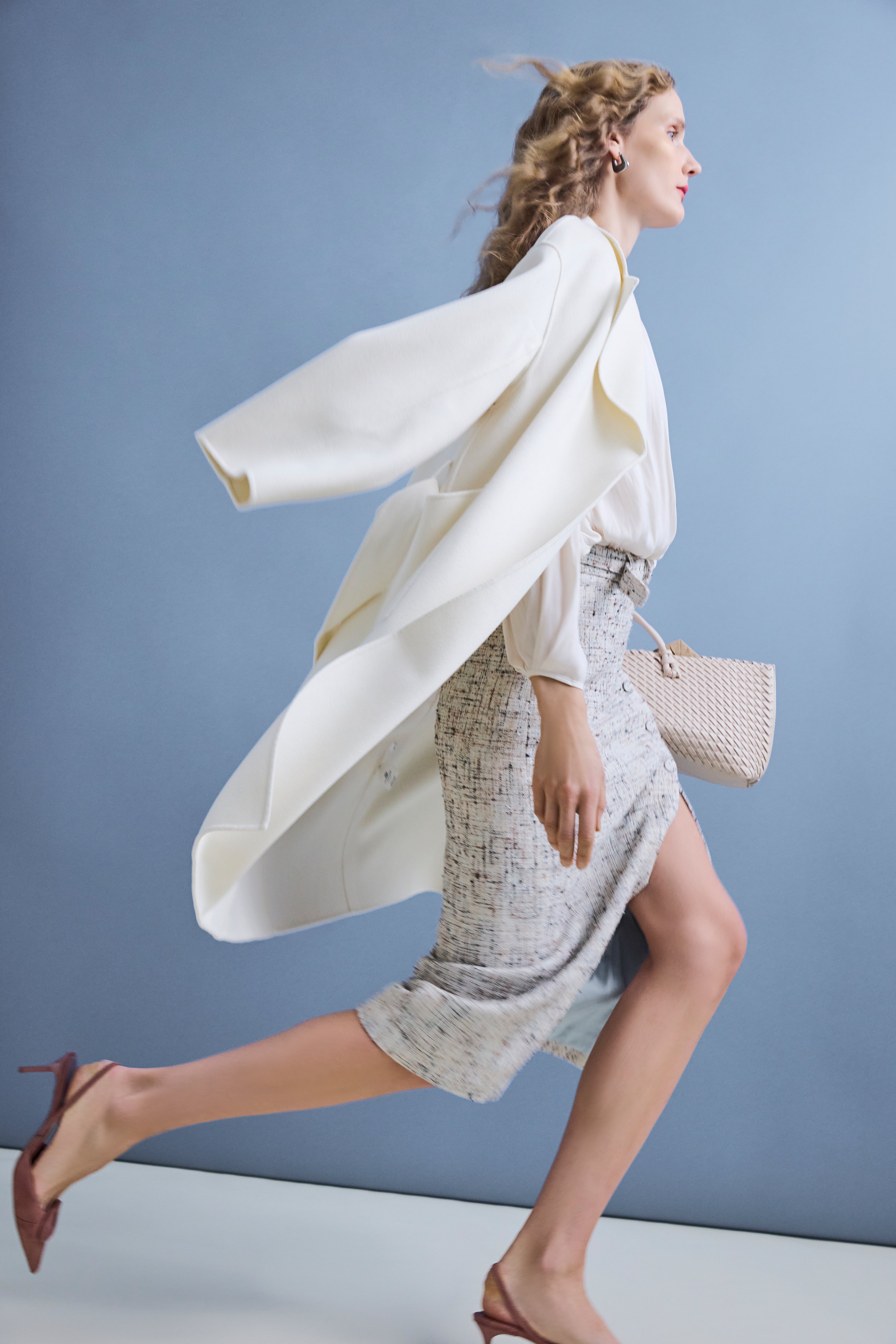 Mela Midi Skirt - Confetti Slub :: Ivory/Blue Multi