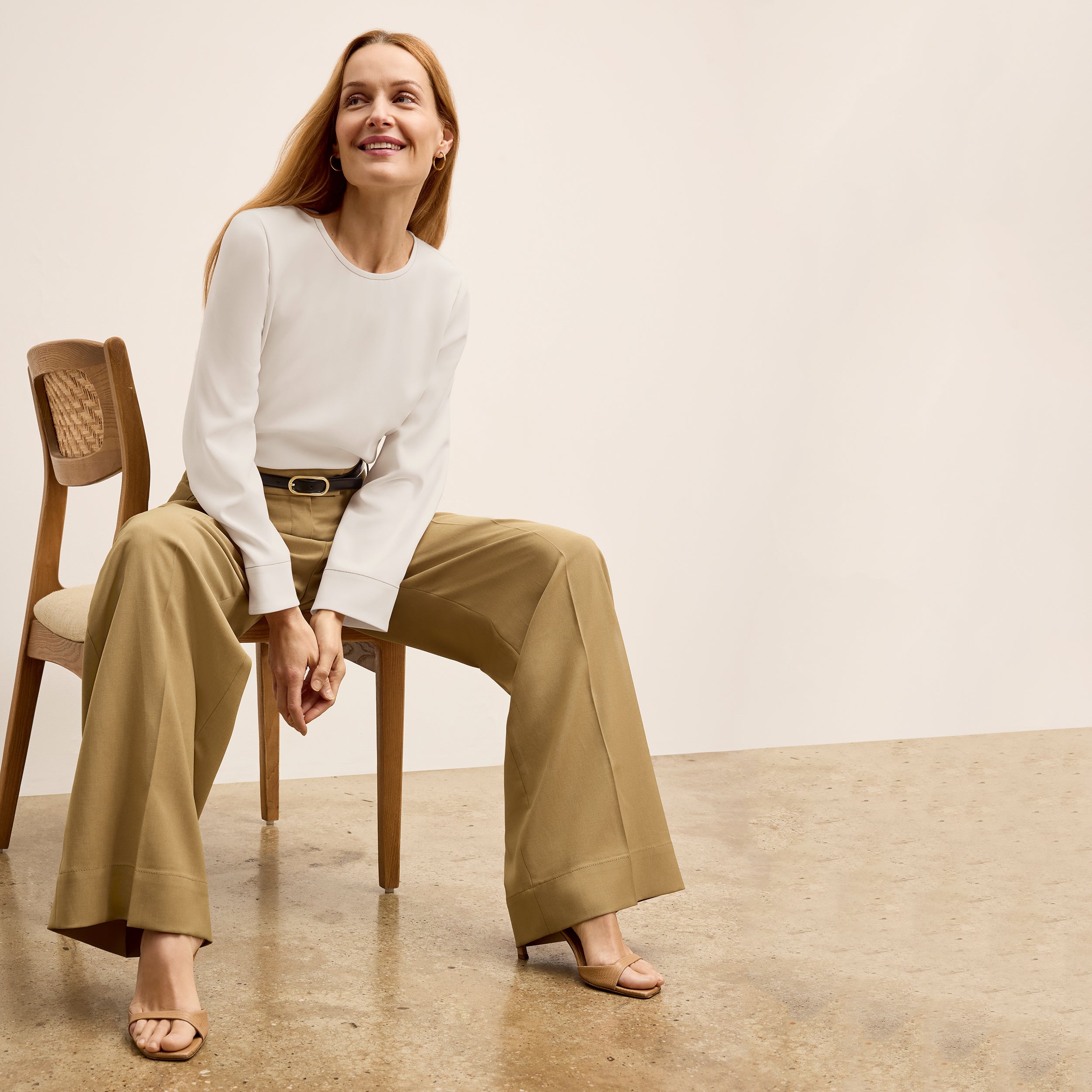 Bia Pleated Trouser - Air Twill :: Macaroon